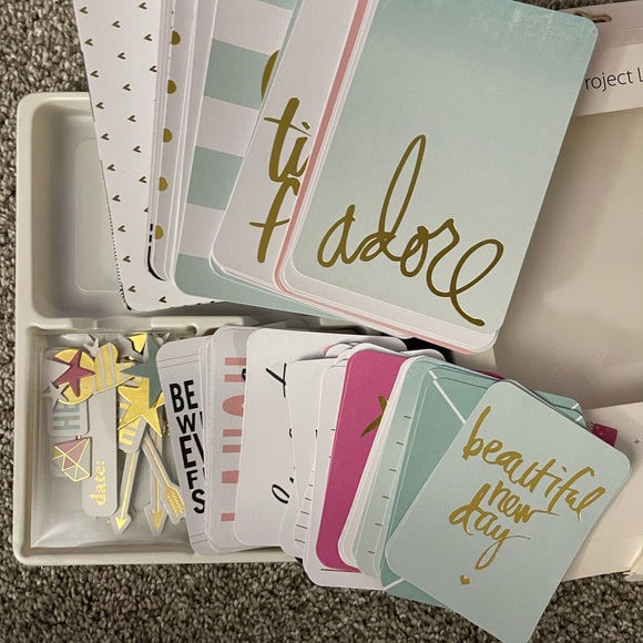 Heidi Swapp Project Life 4x4 Album & Scrapbooking Journal Card Bundle Kit - Picture 3 of 16